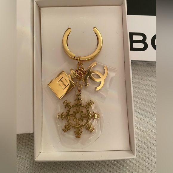 Chanel Gold Keychain - Picture 3 of 5